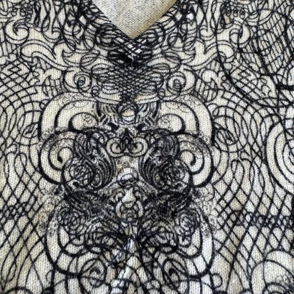 Neiman Marcus Cashmere Collection Luxury Pullover Sweater Lace Print V Neck Lrg. - Picture 7 of 13